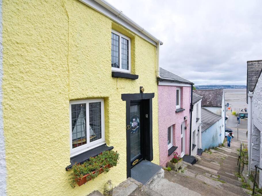 The Smugglers Hideout - Sleeps 4 - With Hot Tub * The Mumbles